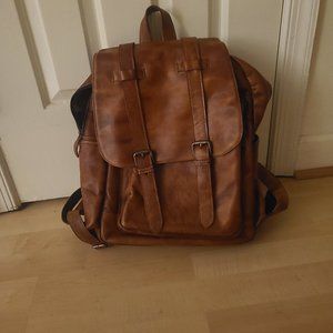 Handmade Leather Backpack (Men's sizing)